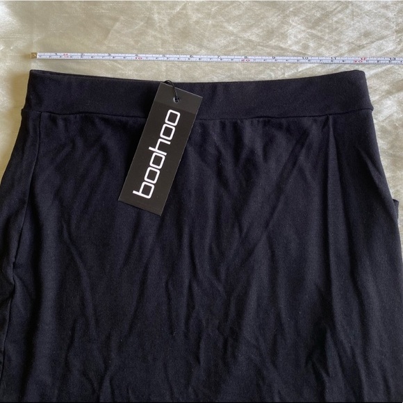 BUNDLE - 2 NWT Black midi pencil skirts from BooHoo - Picture 12 of 16